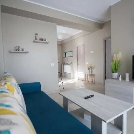 Apartel Ten Apartament